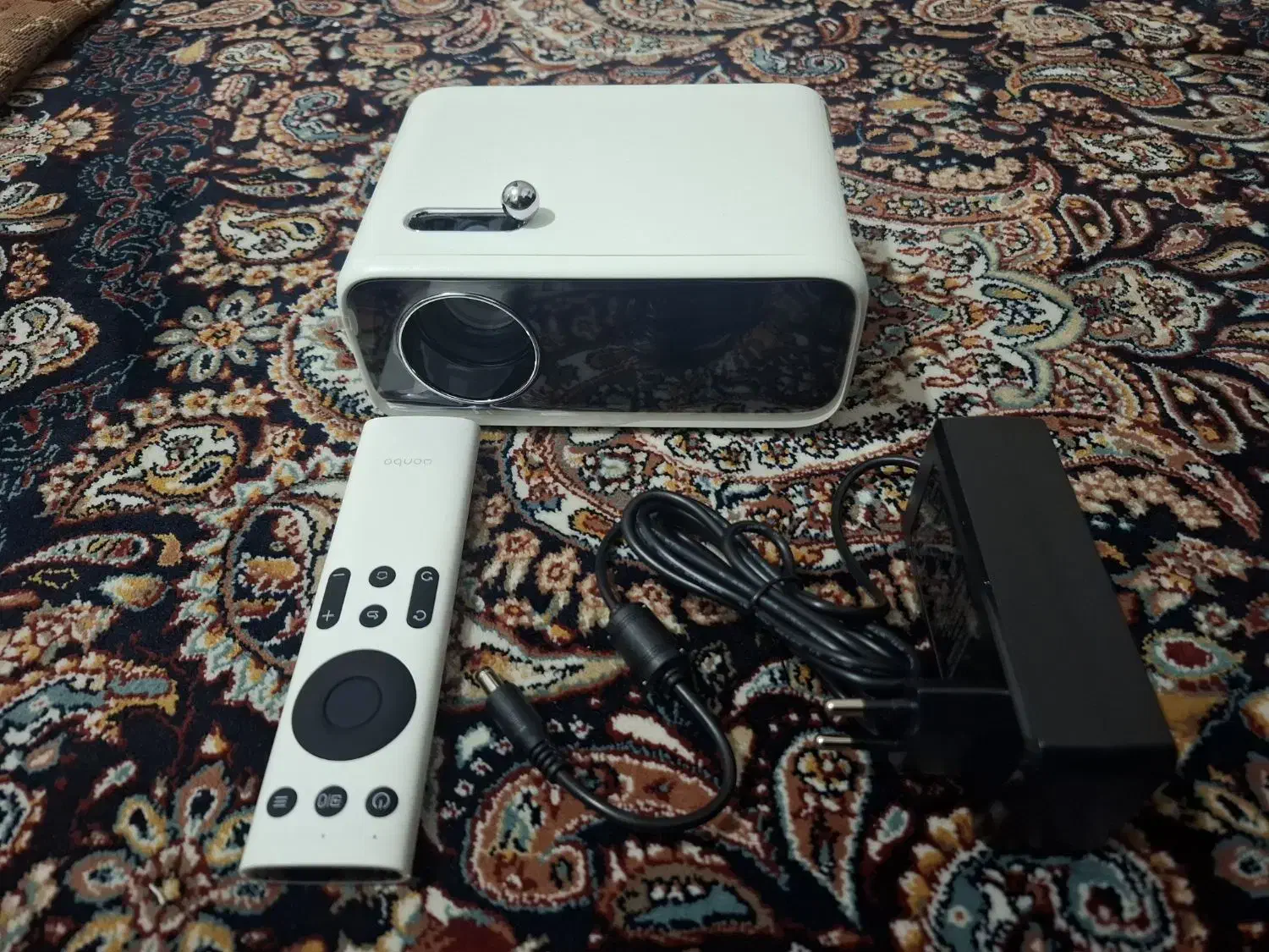 ویدئو پرژکتور wanbo|تلویزیون و پروژکتور|ری, فیروزآبادی|دیوار