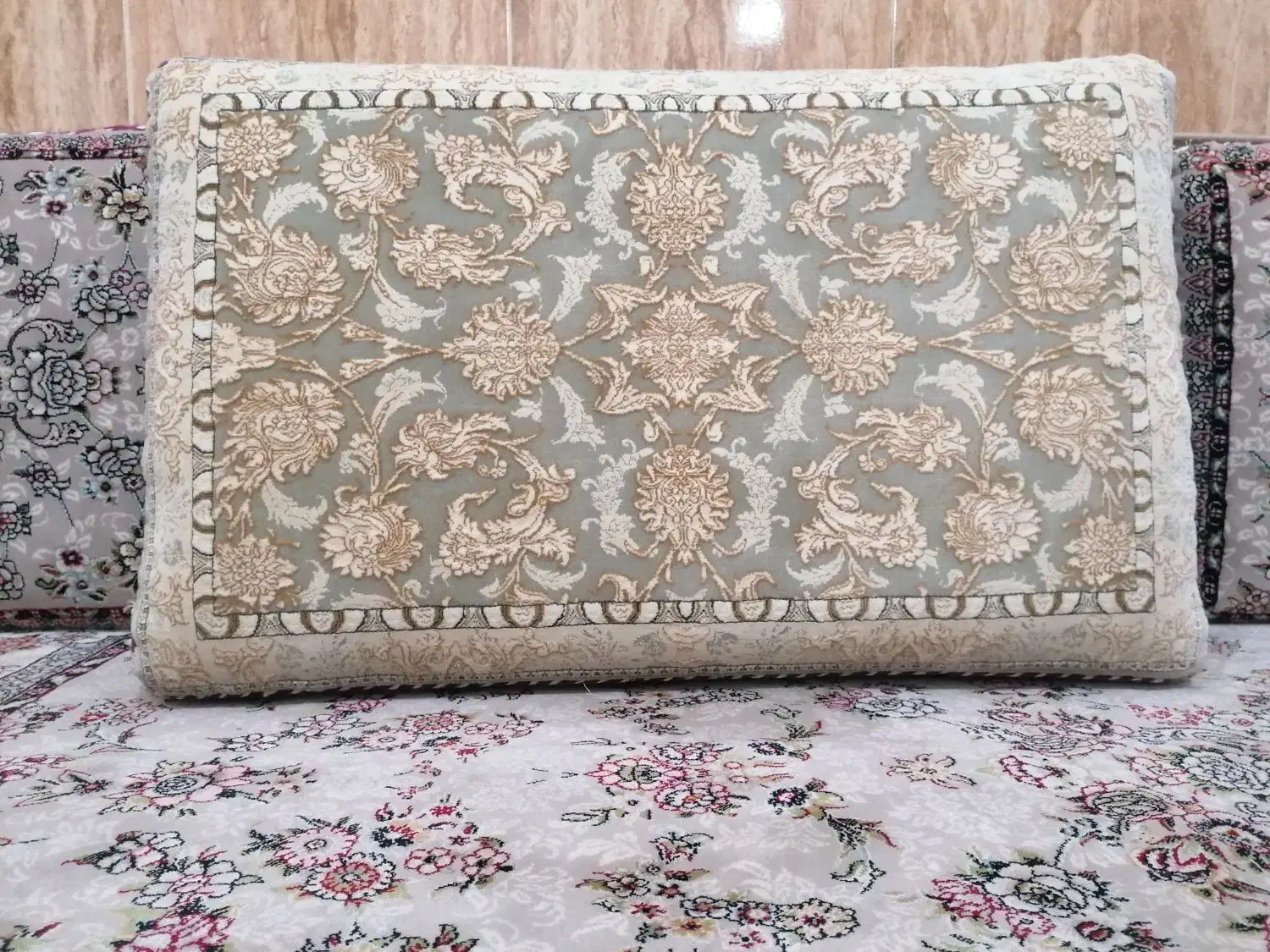 2 دست پشتی طلاکوب برجسته|پشتی|سنندج, |دیوار