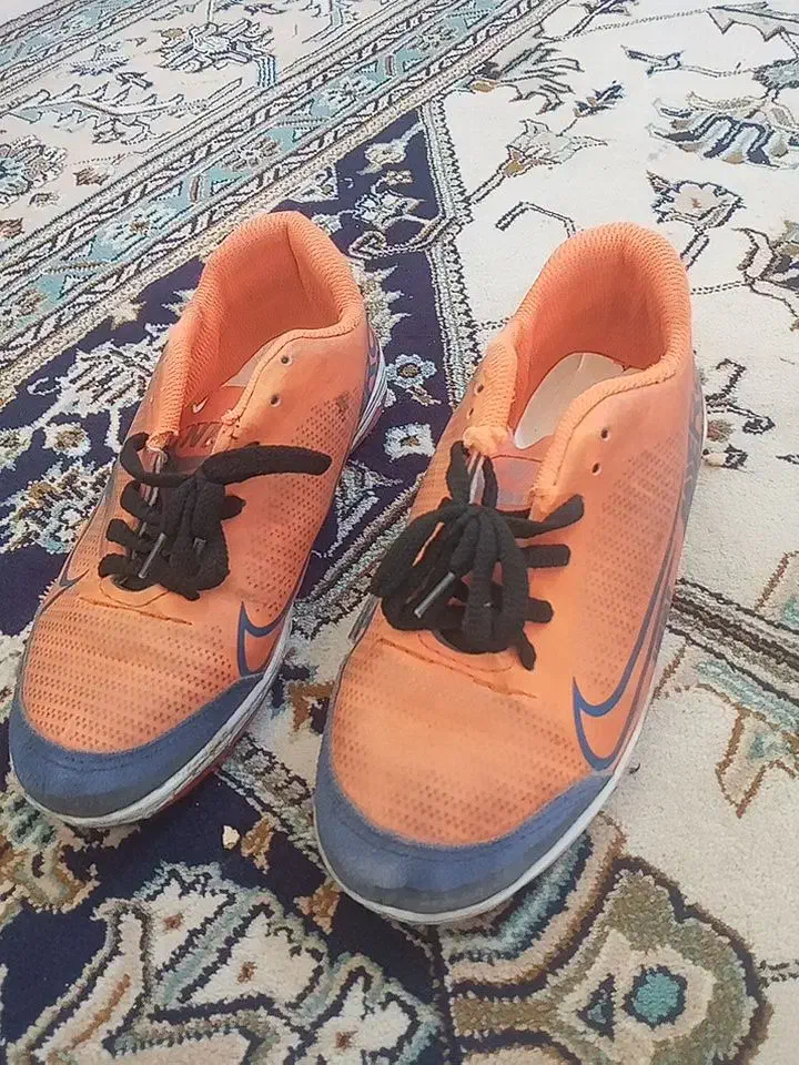 فروش کفش ورزشی استوک ریز سایز 35|کیف، کفش، کمربند|بندر ماهشهر, |دیوار