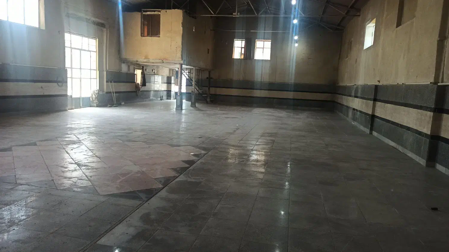 اجاره سوله|اجارهٔ دفتر صنعتی، کشاورزی، تجاری|همدان, |دیوار