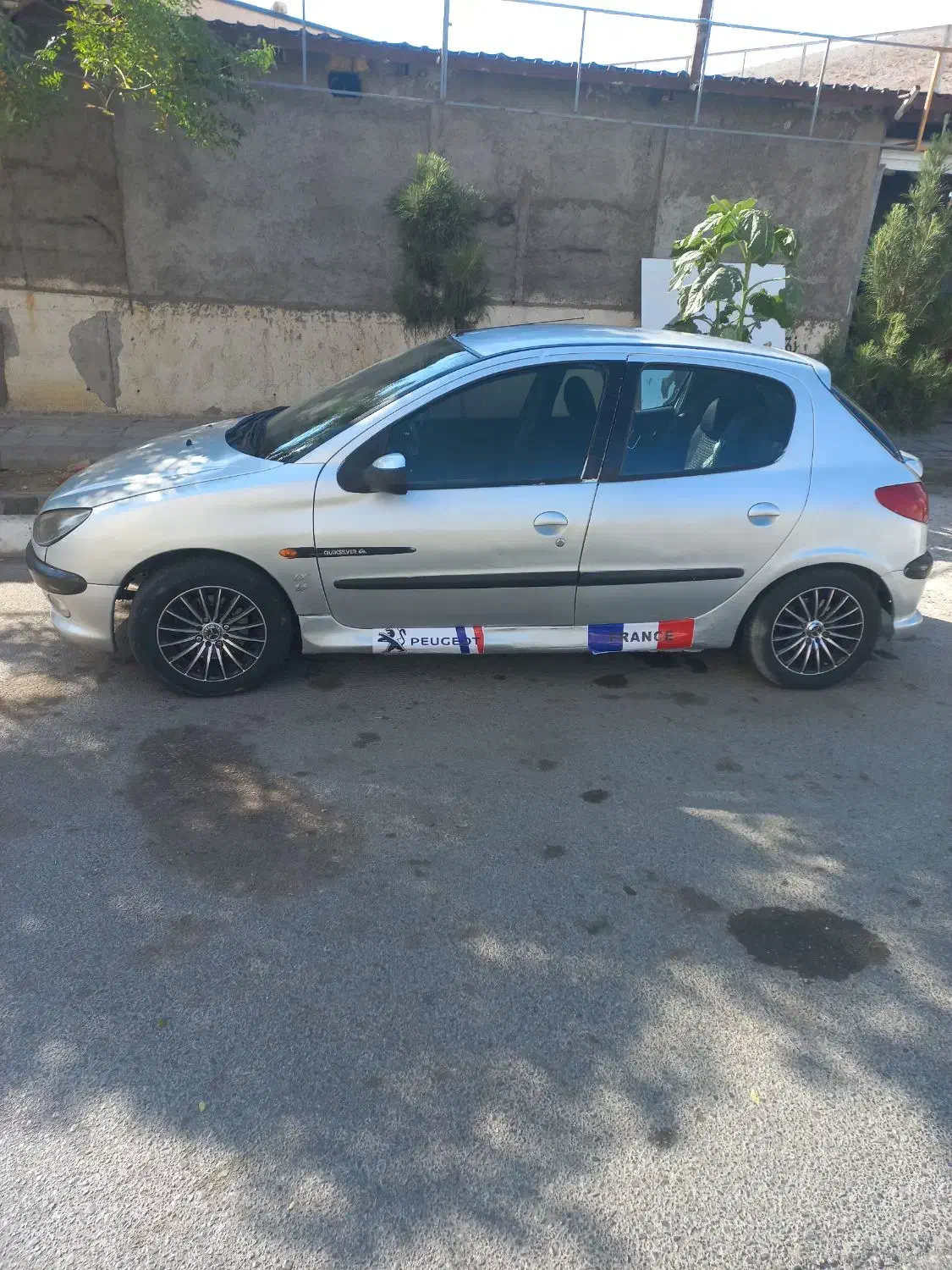 ۲۰۶ تیپ ۵|خودرو سواری و وانت|پرند, فاز ۶|دیوار