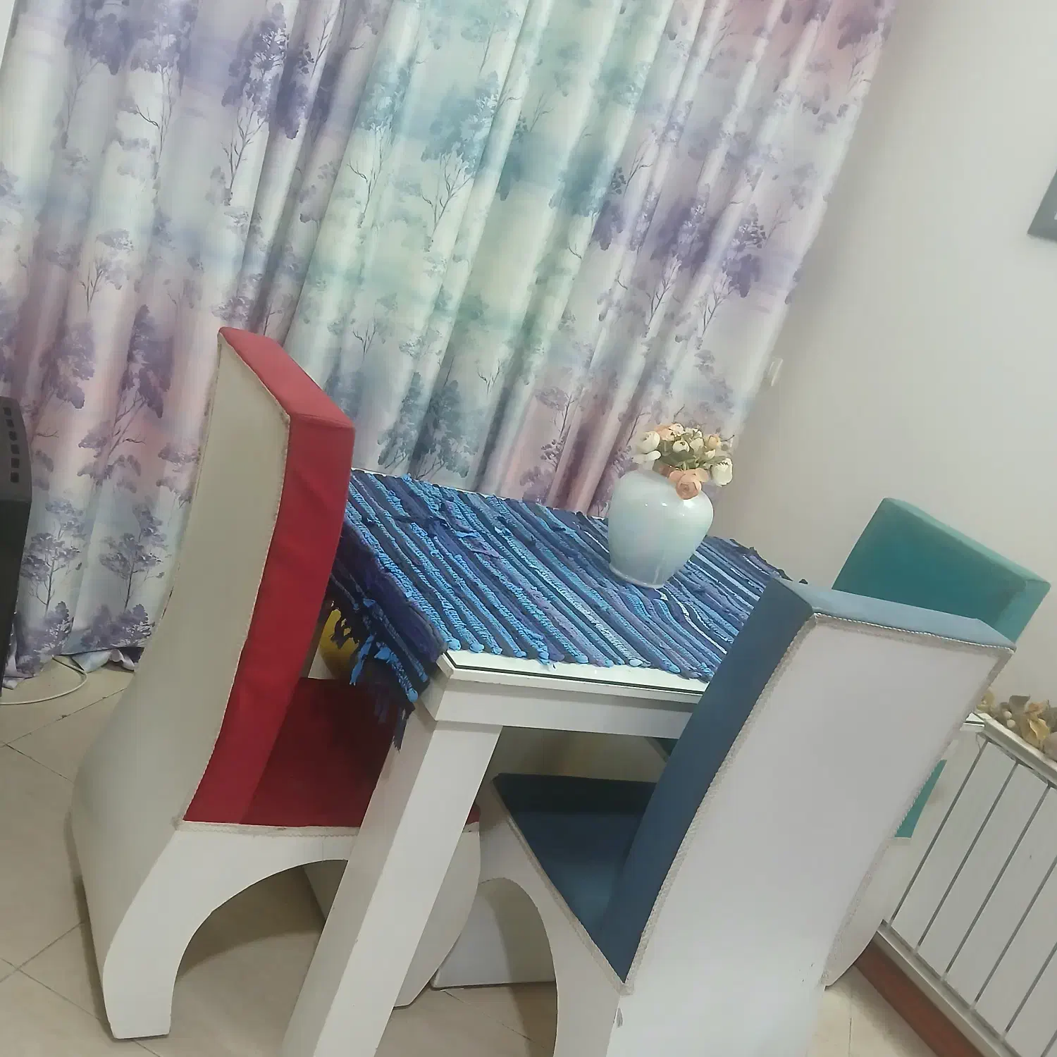 وسایل خانه|میز و صندلی غذاخوری|گلبهار, شهر جدید گلبهار|دیوار