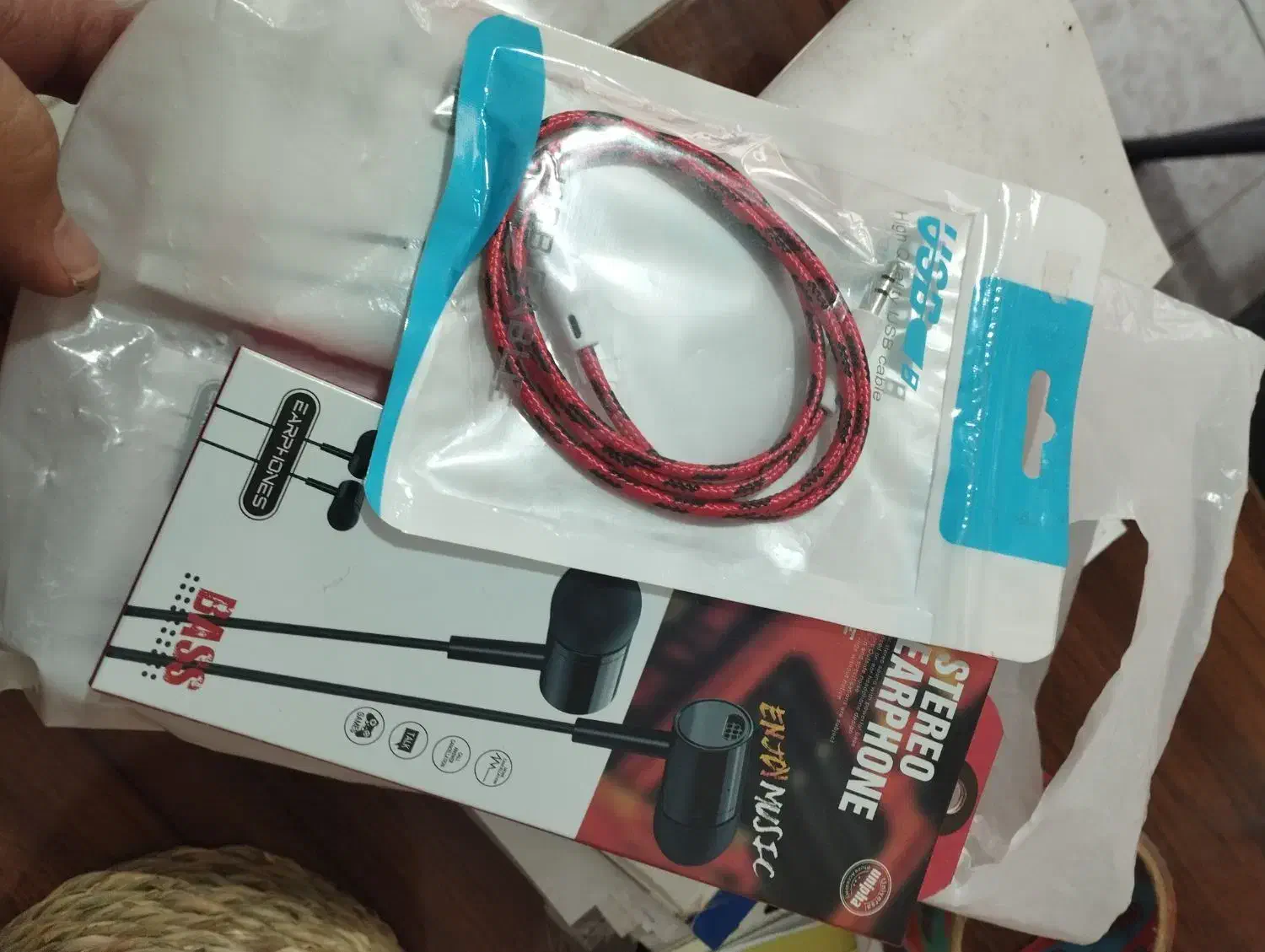 هندزفری تکی ب قیمت عمده|لوازم جانبی موبایل و تبلت|خرمدره, |دیوار