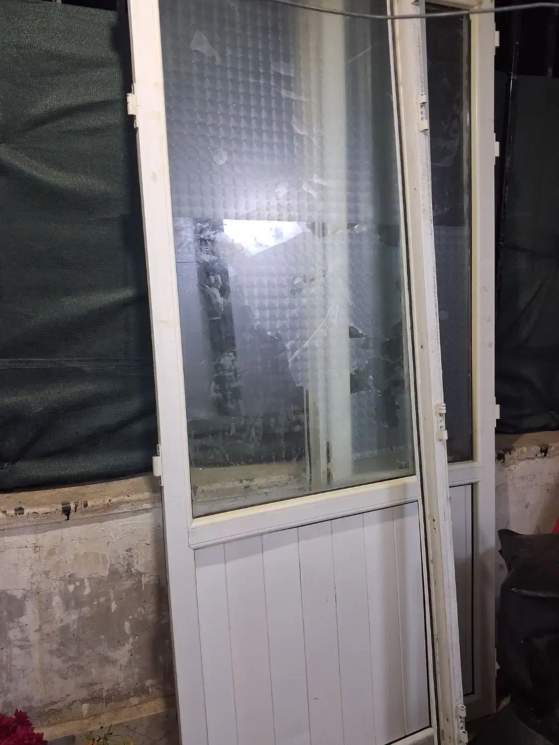 درب بالکن|مصالح و تجهیزات ساختمان|بم, |دیوار