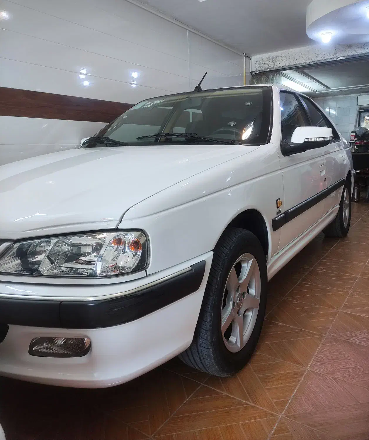 پارس تیو فایو ۱۴۰۰ خانگی و کارمندی|خودرو سواری و وانت|کازرون, |دیوار