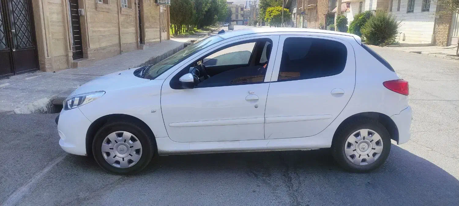 207 1403سقف فلز|خودرو سواری و وانت|تهران, وردآورد|دیوار