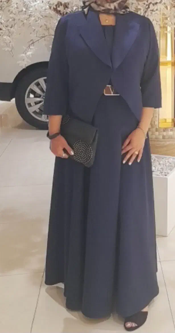 سارافون همراه کراپ کت،نو کلا ۳ساعت پوشیده شده|لباس|پردیس, فاز ۳|دیوار