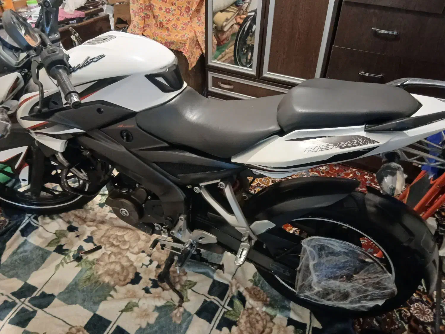 موتورسیکلت ان اس ۲۰۰|موتورسیکلت|قدس, شهرک فرزان|دیوار