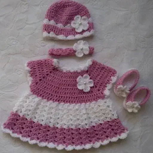 لباس های قلاب بافی به دلخواه خودتون|کفش و لباس بچه|کرمان, |دیوار