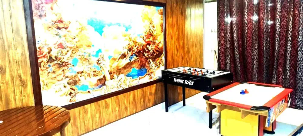 باغ ویلا بسیار تمیز و شیک|اجارهٔ کوتاهمدت ویلا و باغ|مشهد, میان ولایت|دیوار