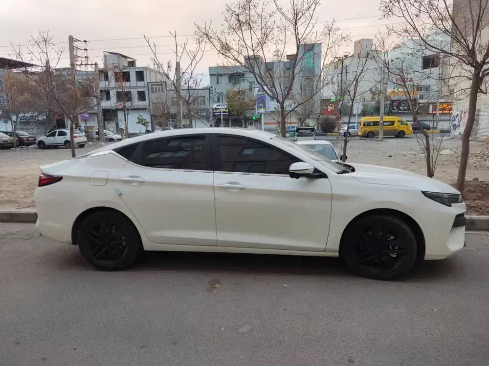 KMC J7  مدل 1404 برج 7|خودرو سواری و وانت|ورامین, ورامین|دیوار