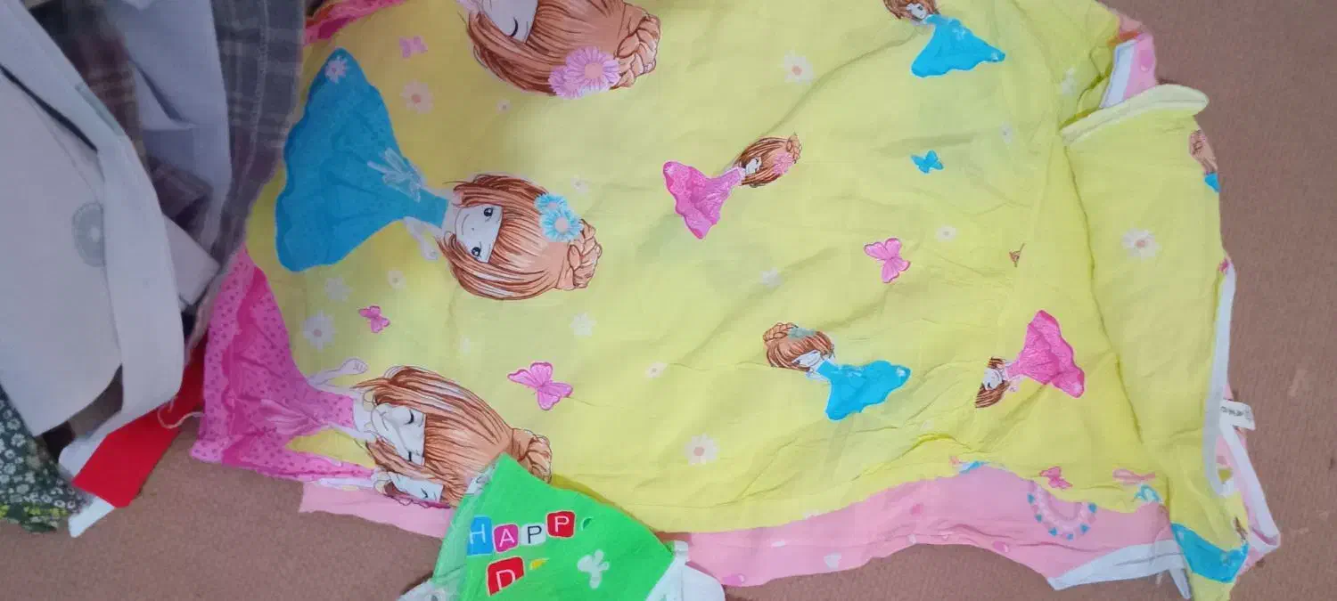 لباس دخترانه برای دوسال پنج سال|کفش و لباس بچه|بوشهر, |دیوار