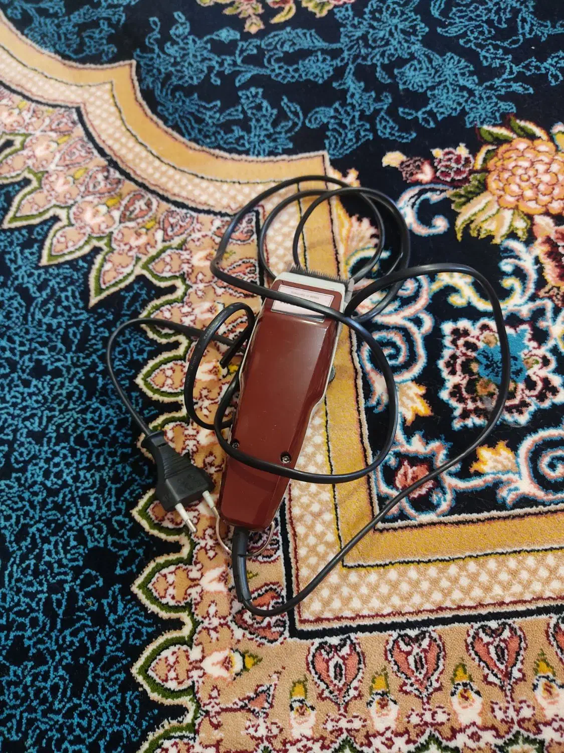 دو عدد ماشین موزر ،زرقان معاوضه با پرنده دارم|آرایشی، بهداشتی، درمانی|شیراز, زیباشهر|دیوار