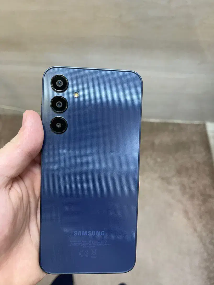 گوشی سامسونگ A25 حافظه ۱۲۸ رام ۶ واقعا در حد|موبایل|کرج, عظیمیه|دیوار