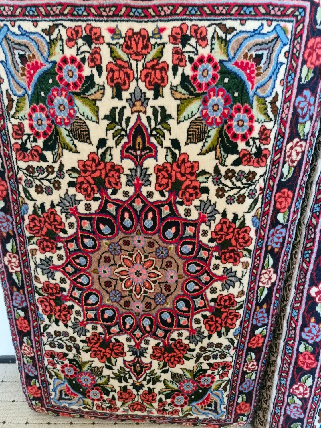 پشتی دستبافت|پشتی|همدان, |دیوار