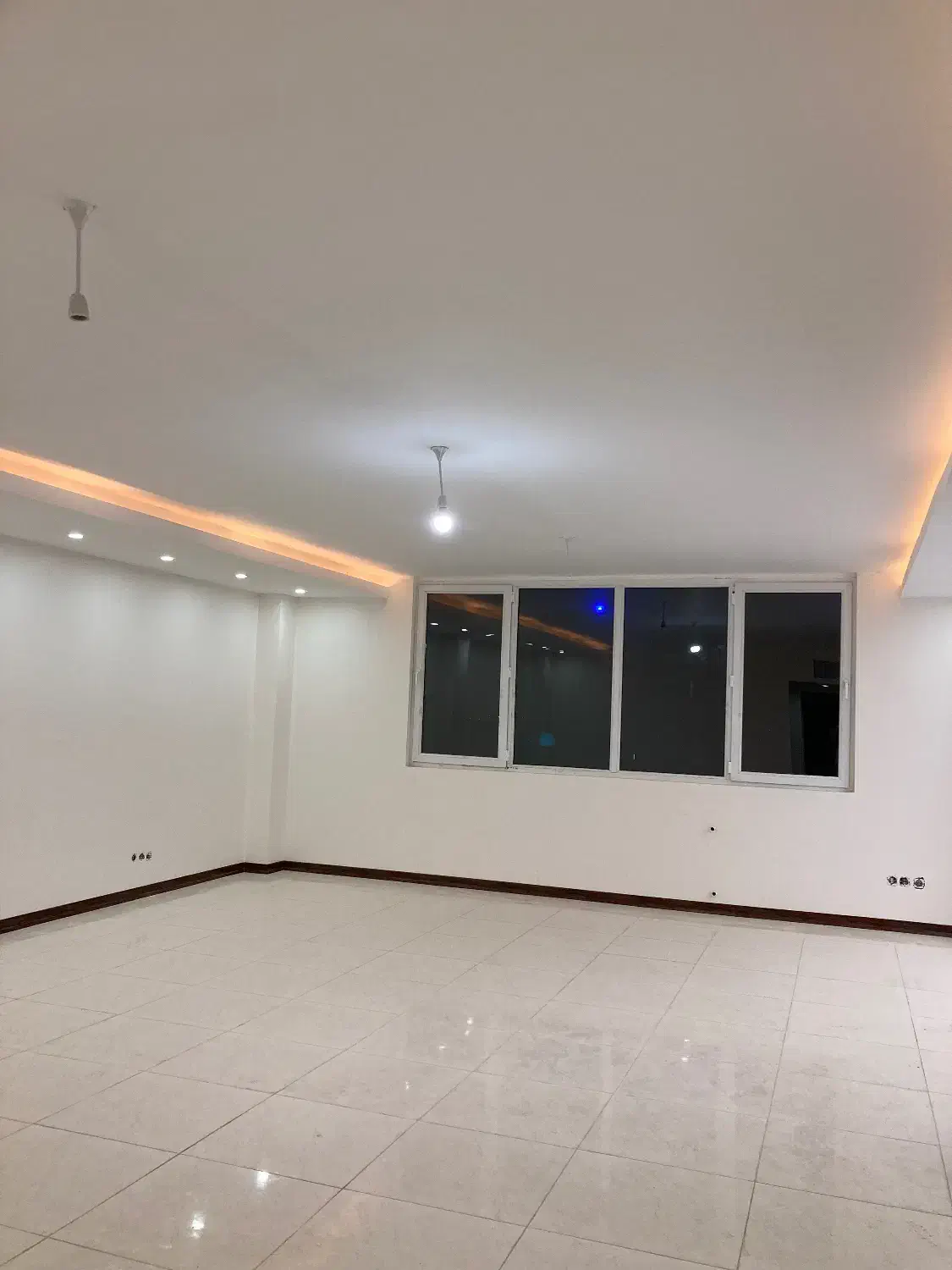 آپارتمان ۱۴۵ متری در صیاد شیرازی|فروش آپارتمان|شاهینشهر, ۹ دی|دیوار