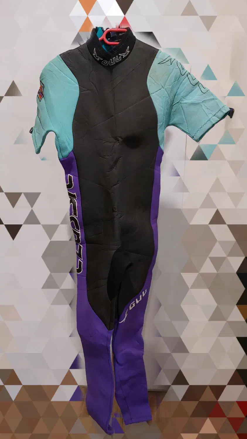 wetsuit وت سوت|غواصی و ورزش‌های آبی|شیراز, ملاصدرا|دیوار