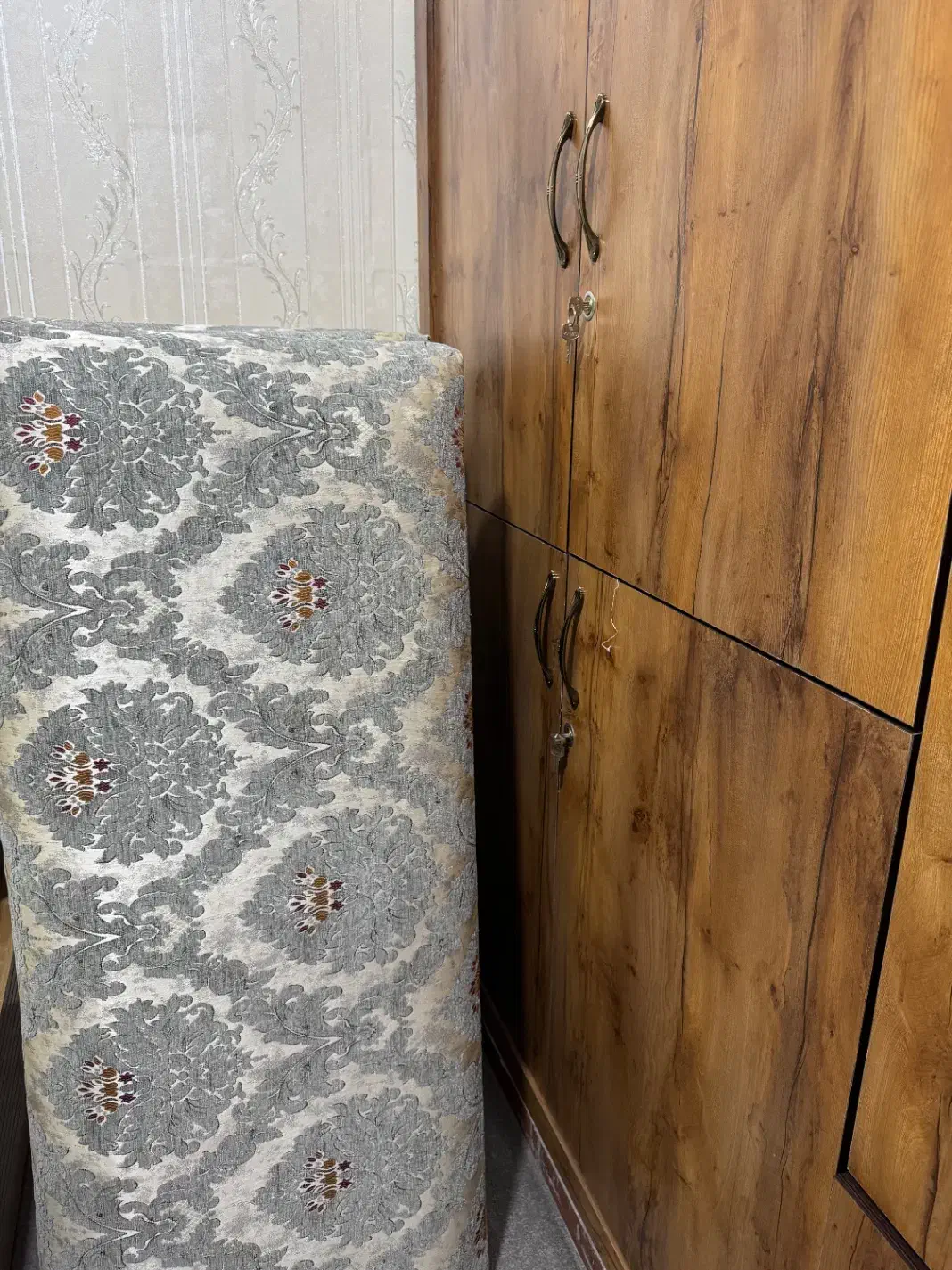 پشتی|پشتی|رامهرمز, |دیوار