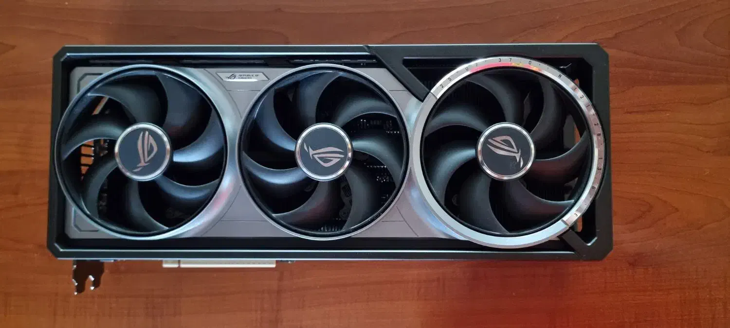 کارت گرافیک Rog Astral rtx 5090 oc|قطعات و لوازم جانبی رایانه|تبریز, |دیوار