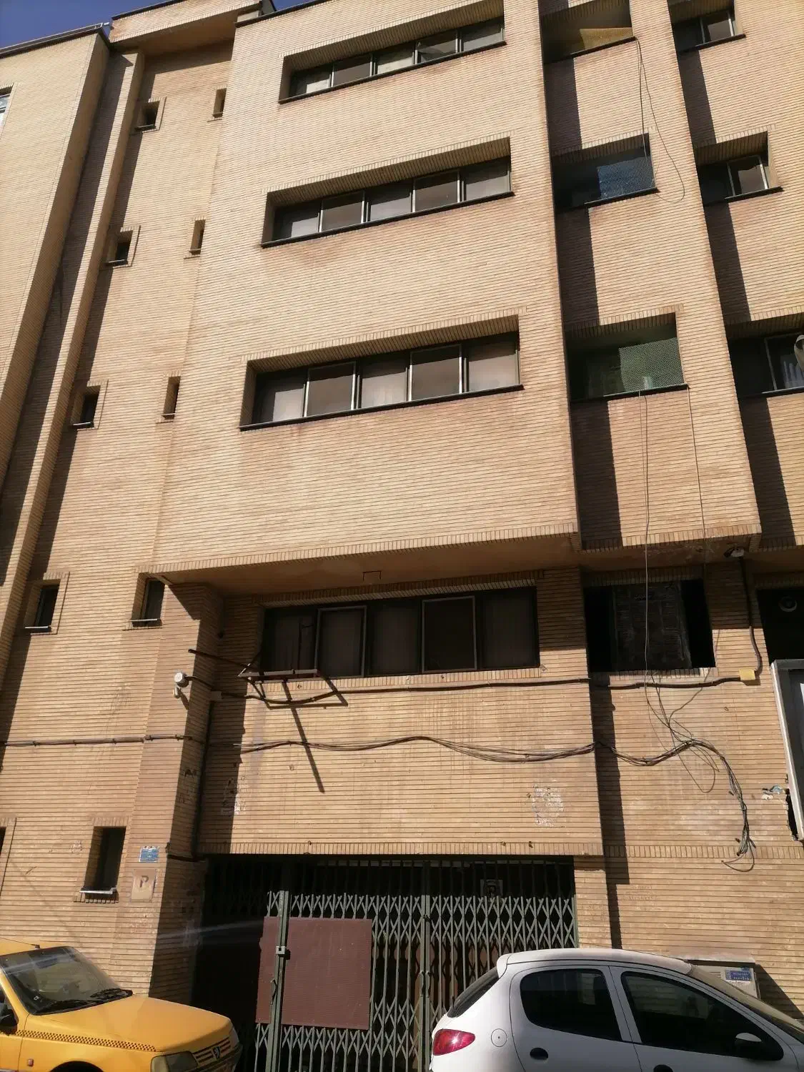 قابل توجه ادارات و خوابگاه|اجارهٔ آپارتمان|شیراز, سینما سعدی|دیوار