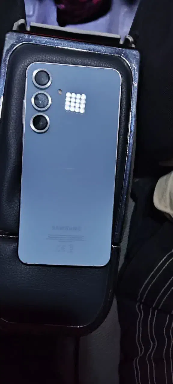 s24 fe بدون باز شدگی کارکرد دو ماه گارانتی ام داره|موبایل|اراک, |دیوار