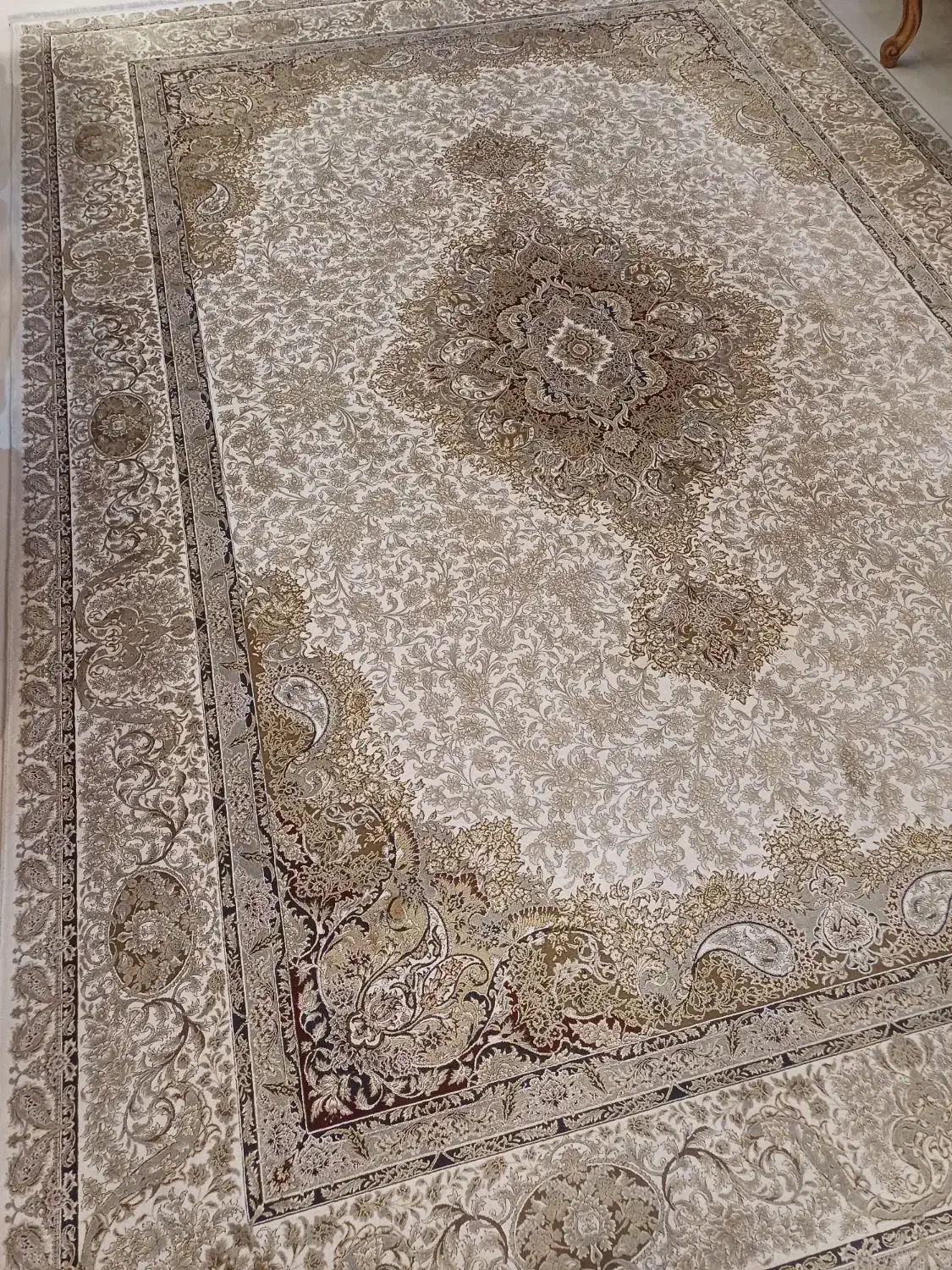 فرش ابریشم بافت بهشتی|فرش|اصفهان, ملک|دیوار