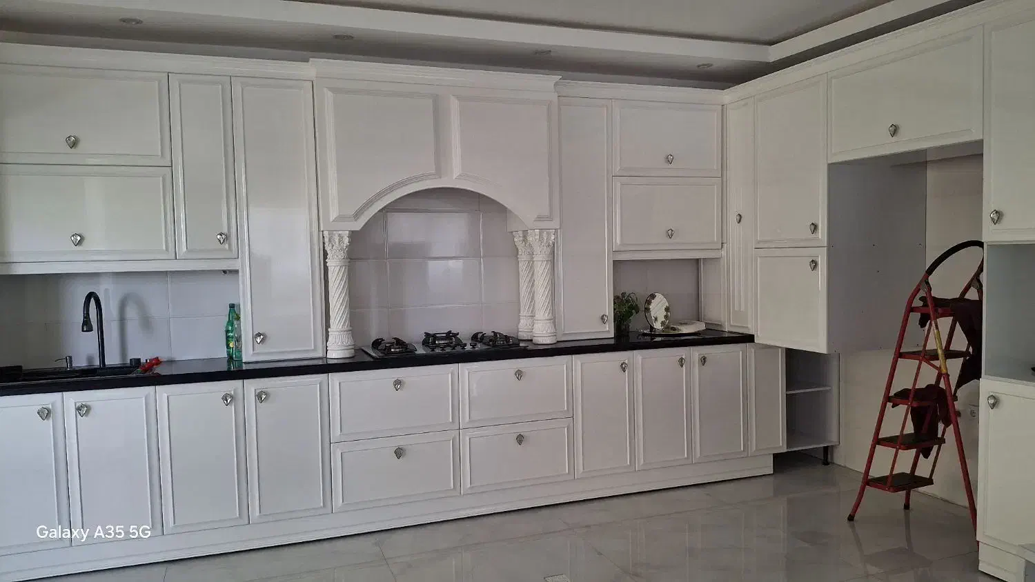 نصب وتعمیر انواع وسایل چوبی و ام دی اف|خدمات پیشه و مهارت|نظرآباد, نظرآباد|دیوار