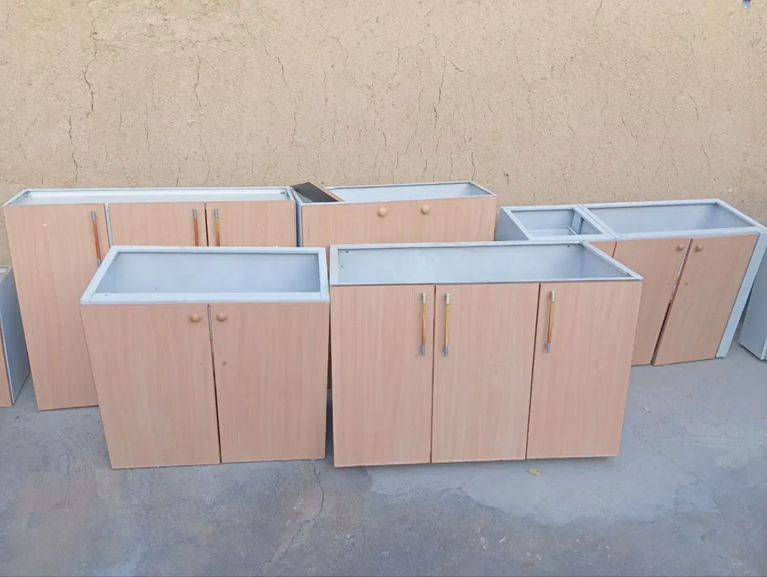 یکسری کابینت فلز گالوانیزه 6 تیکه با لوازمات|مصالح و تجهیزات ساختمان|فرمهین, |دیوار