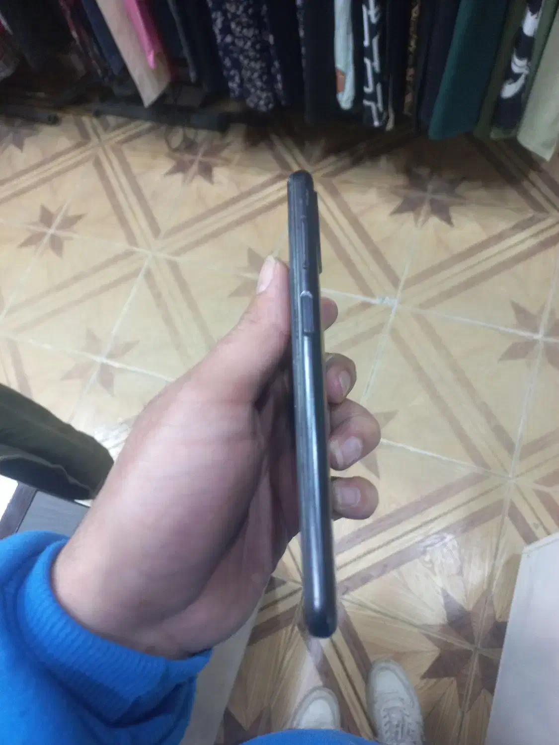 a12 128|موبایل|همدان, |دیوار