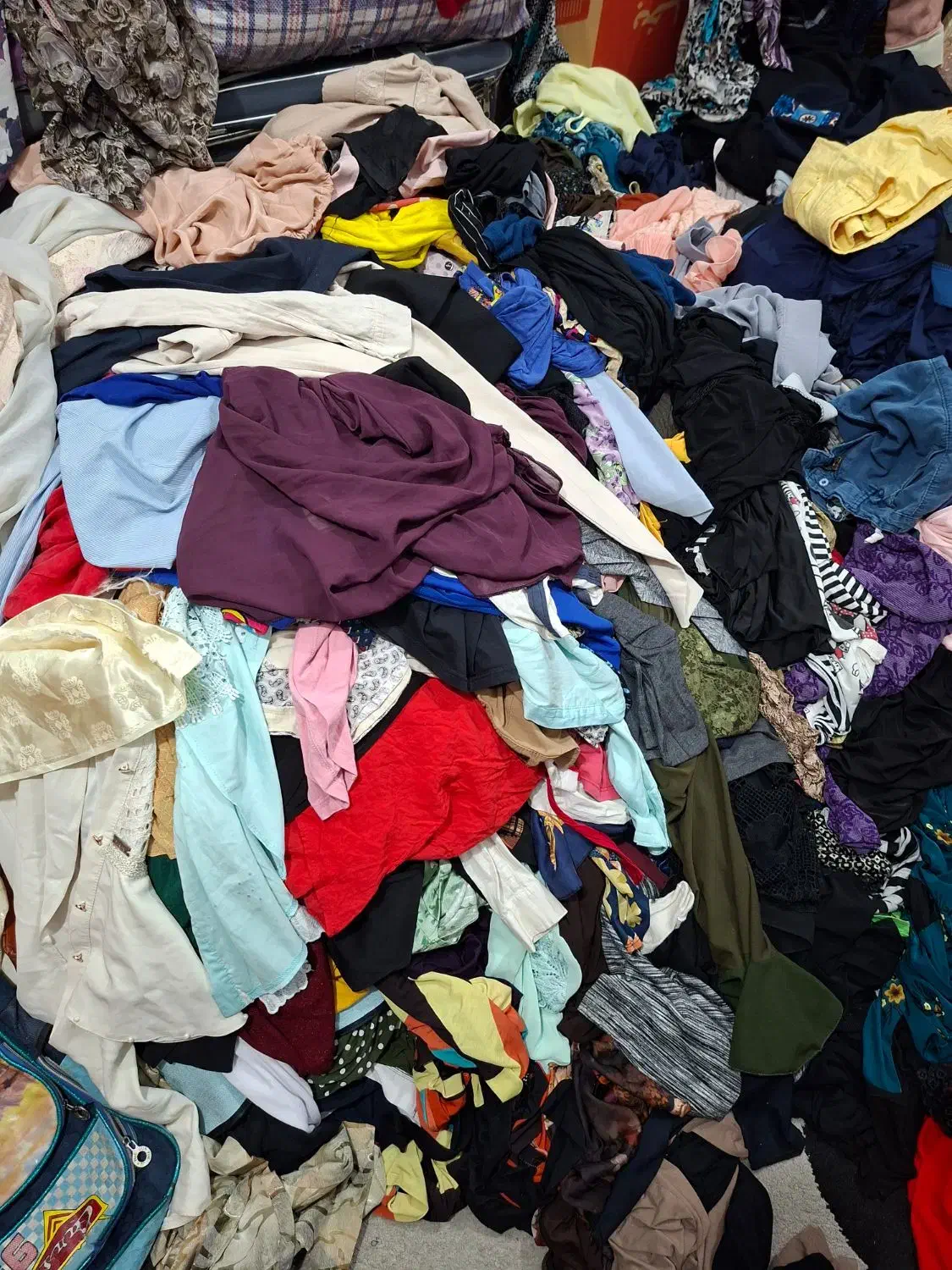 لباس دست دو|لباس|اهواز, بیست متری شهرداری|دیوار