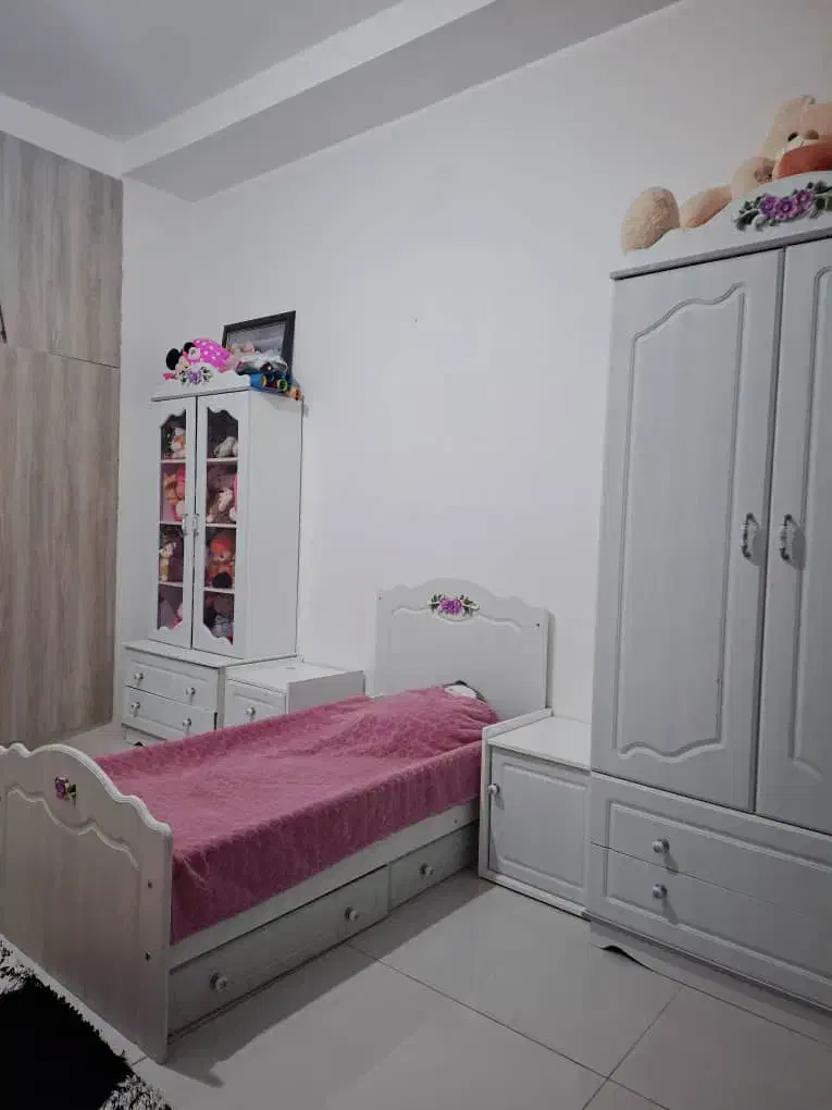 تخت و کمد کودک|اسباب و اثاث بچه|گرگان, |دیوار