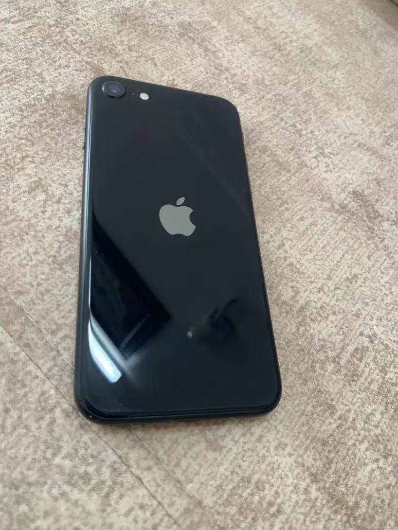 IPHONE SE 2022 128G|موبایل|اصفهان, باغ کاران|دیوار