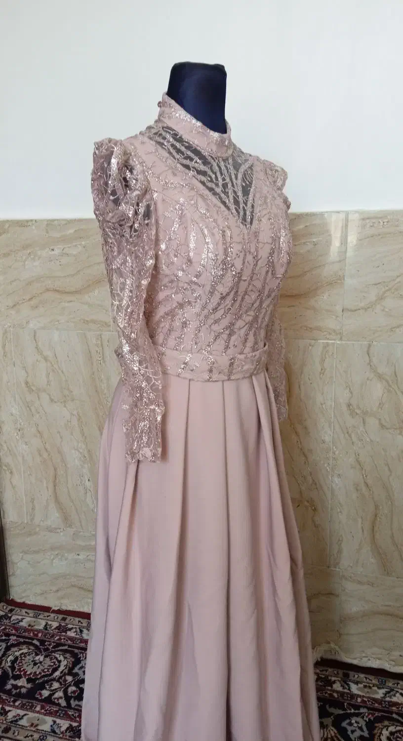 لباس مجلسی|لباس|سیرجان, |دیوار