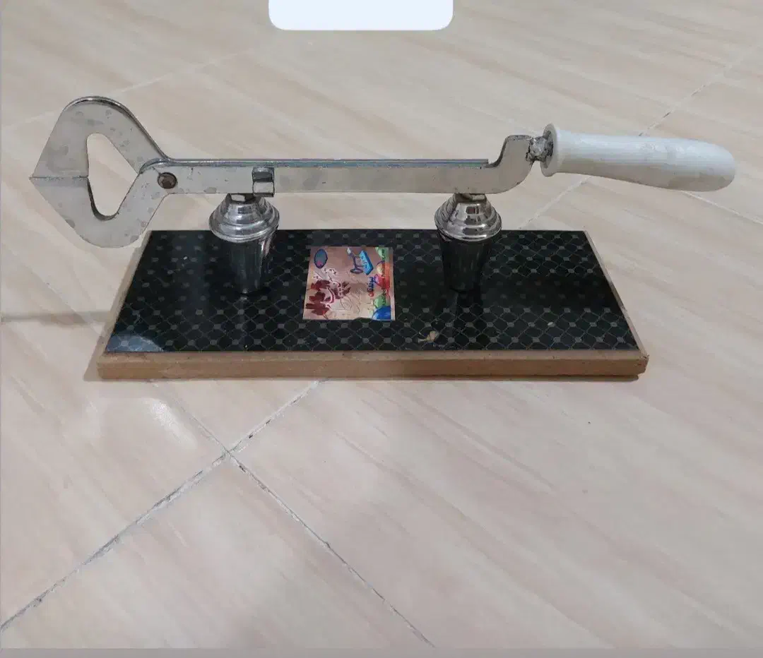 قندشکن نو|ظروف پختوپز|دماوند, مسکن مهر گیلاوند|دیوار