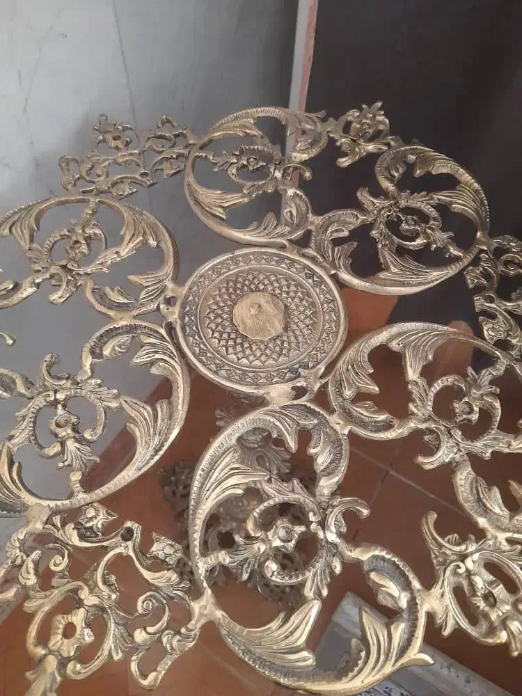 میز برنز اصل اصل تمام برنز|ظروف سرو و پذیرایی|کرمانشاه, |دیوار