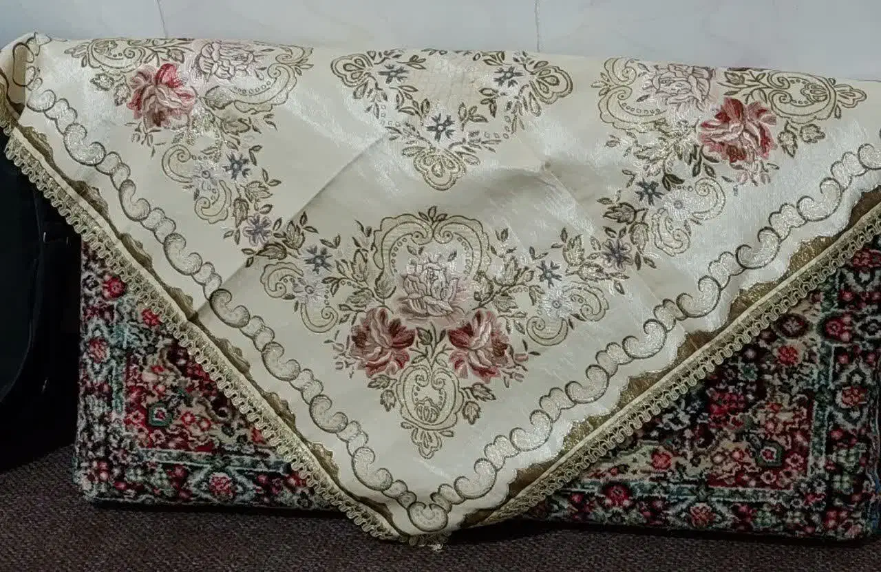 روکش پشتی و یا رو اپن روی میز|پرده، رانر، رومیزی|رفسنجان, |دیوار