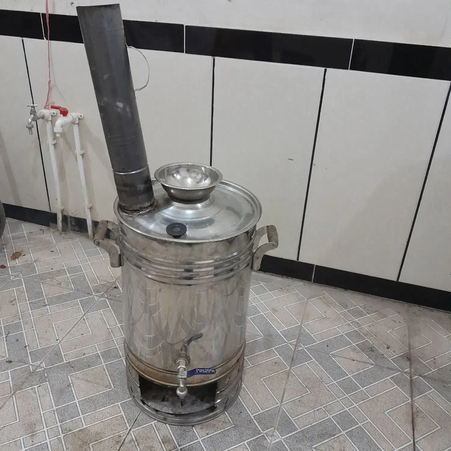 سماور بزرگ هیزمی|سماور، چای‌ساز، قهوه‌ساز|بانه, |دیوار