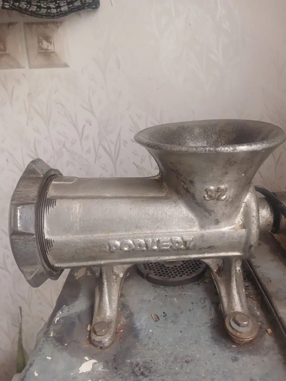 چرخ گوشت فروشی وتمیز|کافیشاپ و رستوران|قوچان, |دیوار