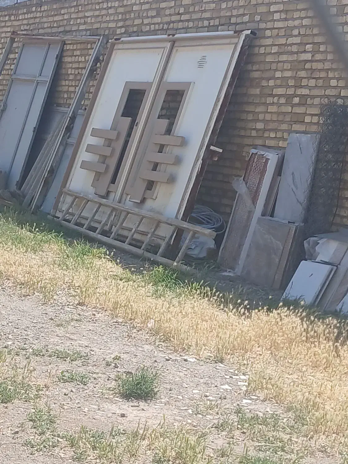 درب حیاط، پارکینگ|مصالح و تجهیزات ساختمان|مرند, |دیوار