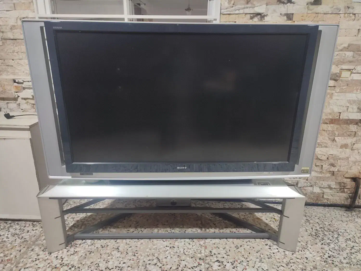 تلوزیون سونی  و زیر تلویزیونی|تلویزیون و پروژکتور|چالوس, |دیوار