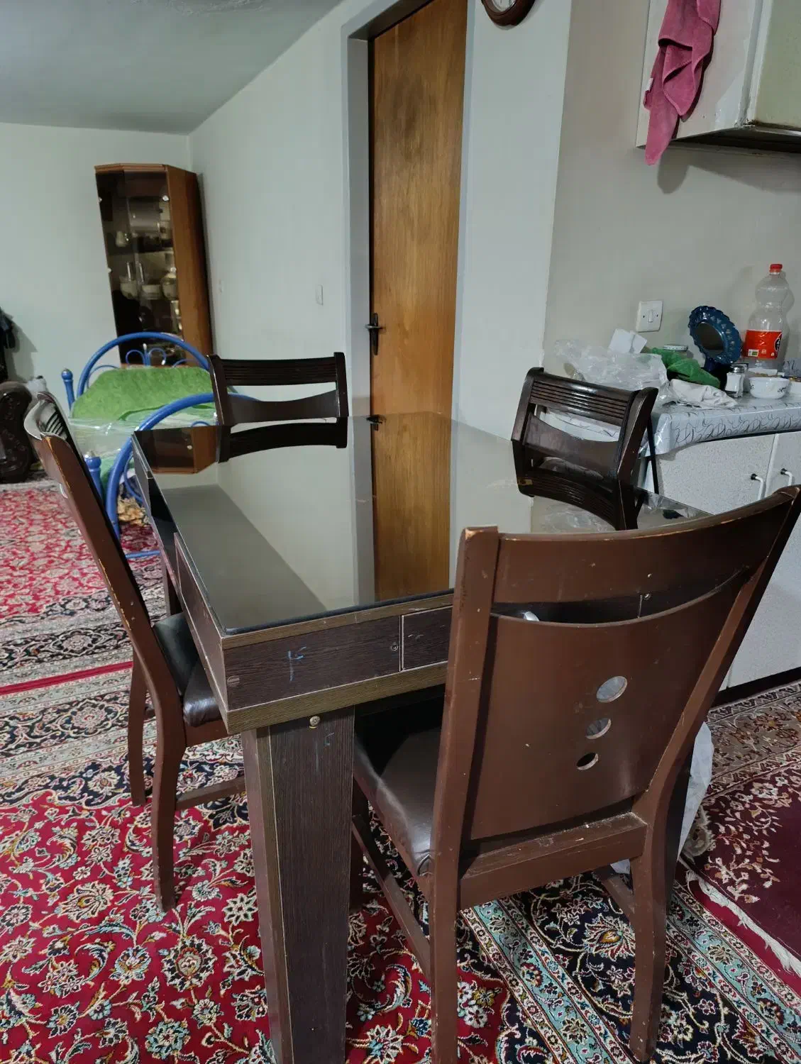 میز غذا خوری چهار نفره|میز و صندلی غذاخوری|همدان, |دیوار