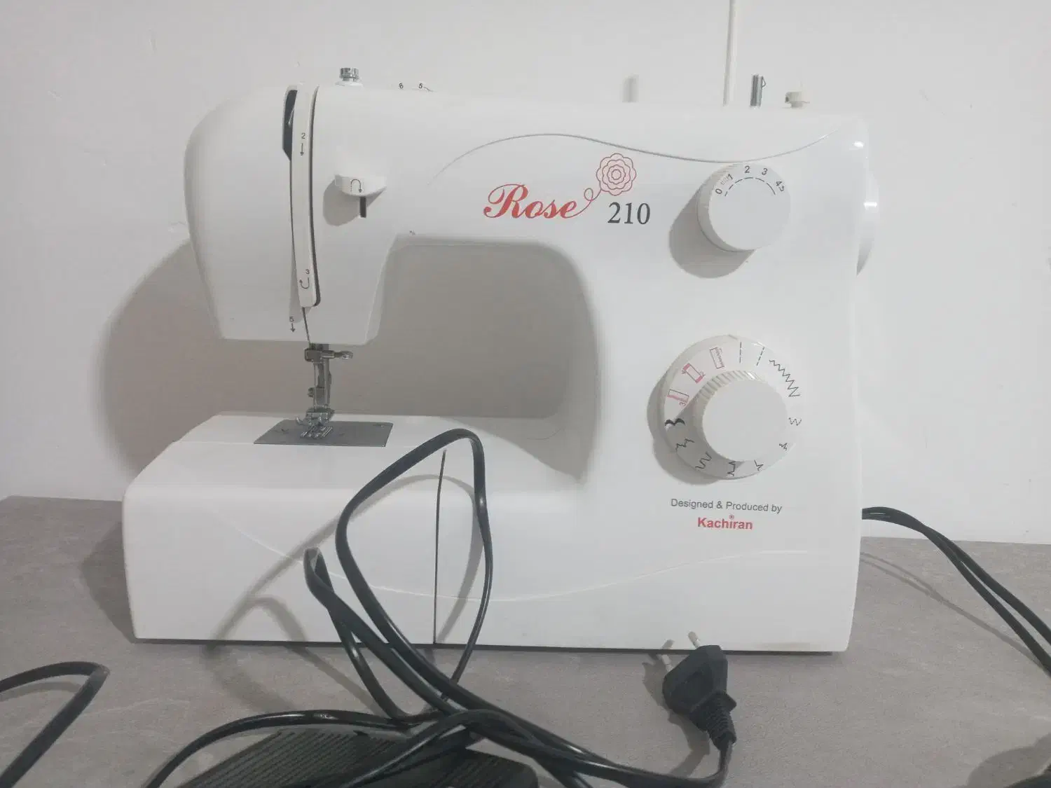 چرخ خیاطی خانگی رز کاچیران|چرخ خیاطی و ریسندگی|عطاملک, |دیوار