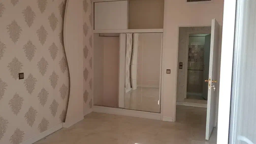 ۷۰ متر ۱ خواب برج باغ کلاسیک رویال با استخر