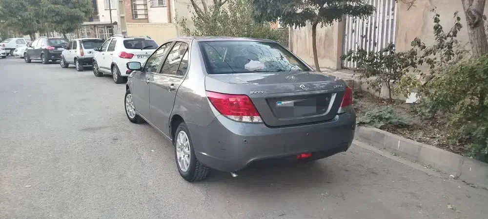 خودرو دنا مدل ۹۴|خودرو سواری و وانت|همدان, |دیوار