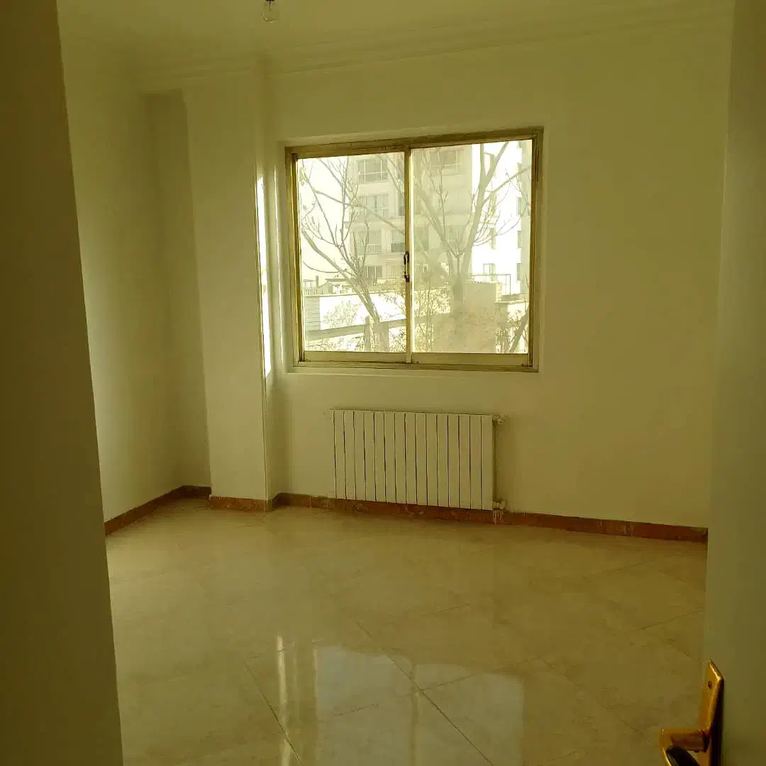 شمال کاخ ۱۲۵ متر غرق نور مناسب خانواده دنج وخلوت