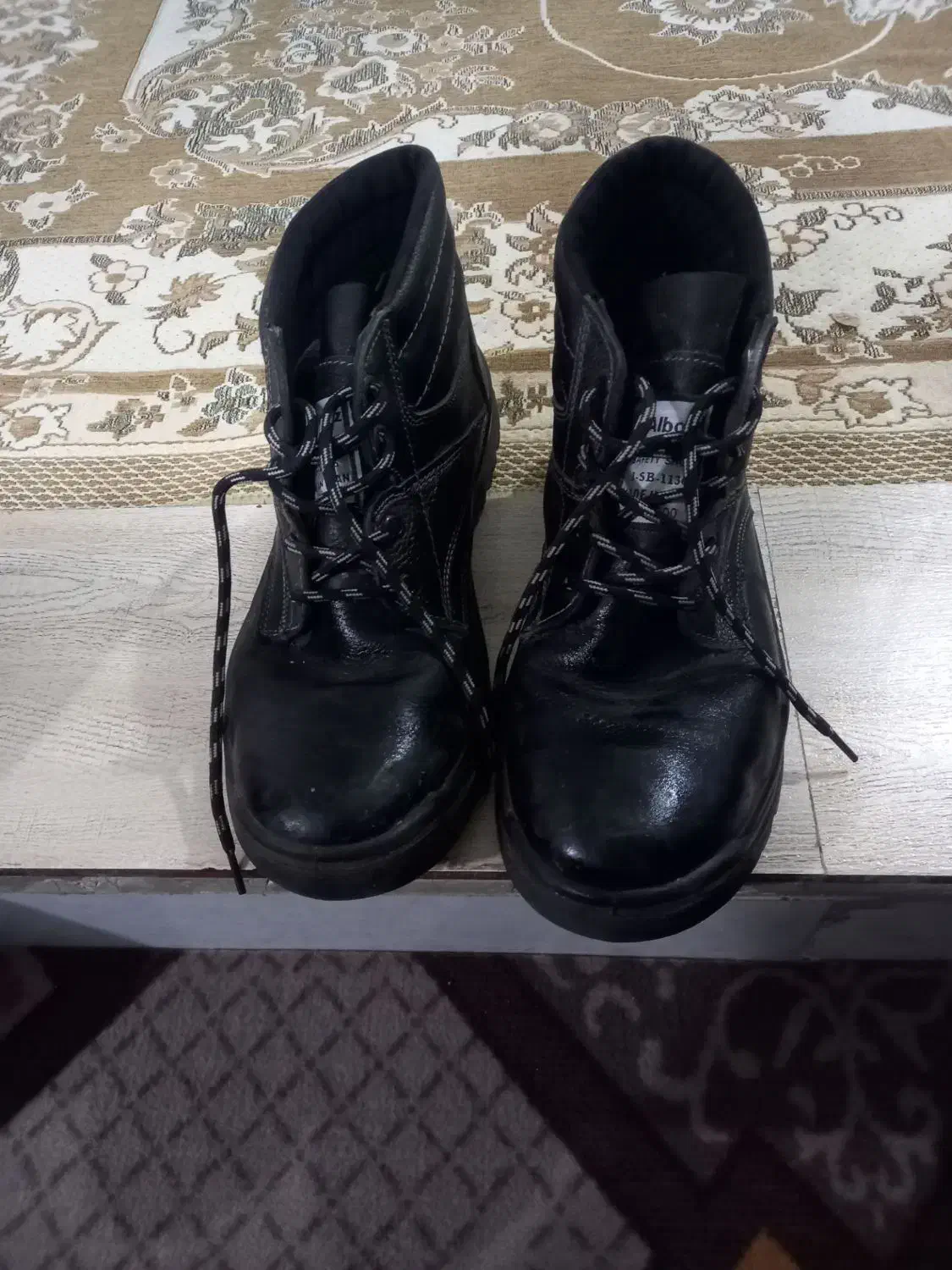 یک جفت نیم بوت مردانه|کیف، کفش، کمربند|نسیمشهر, |دیوار