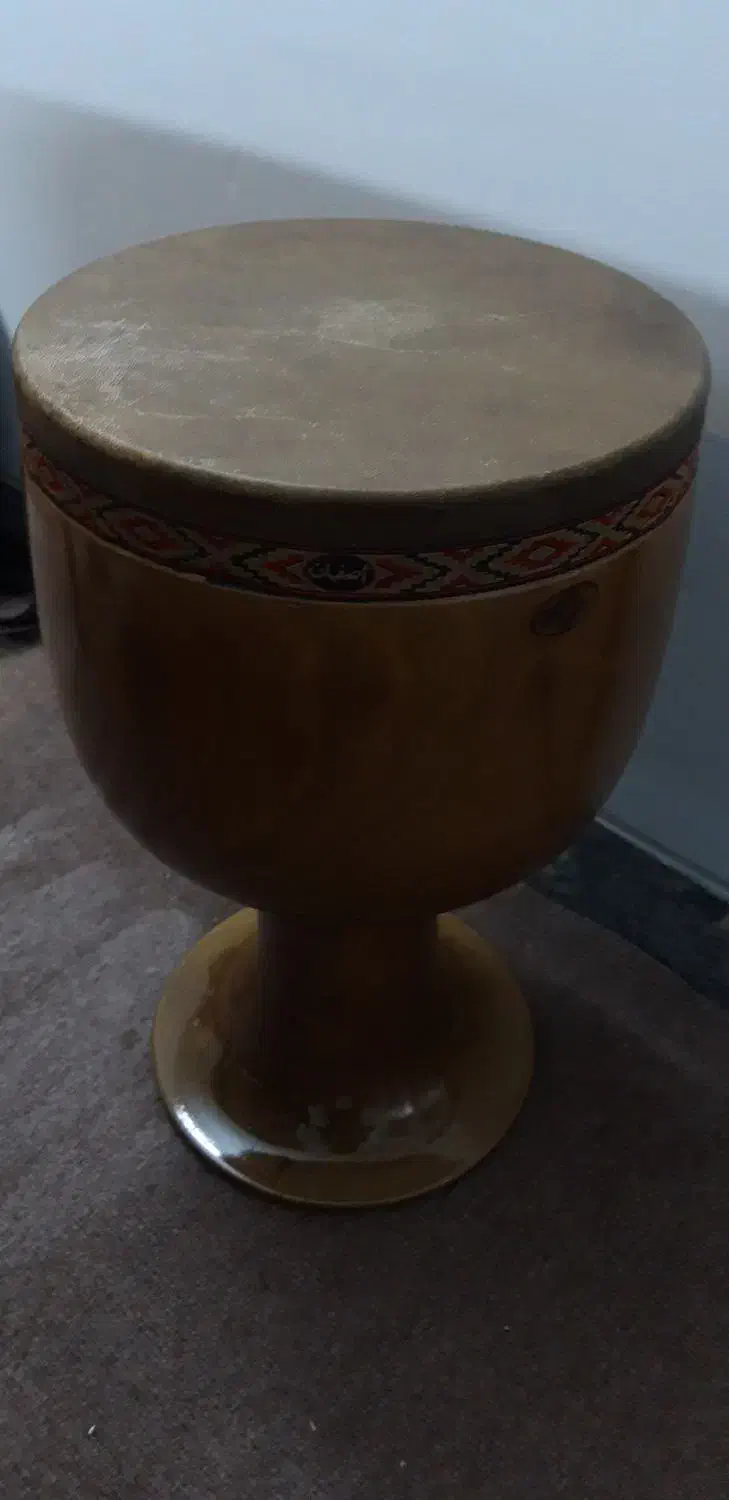 تنبک تمبک شیرانی|سازهای سنتی|اراک, |دیوار