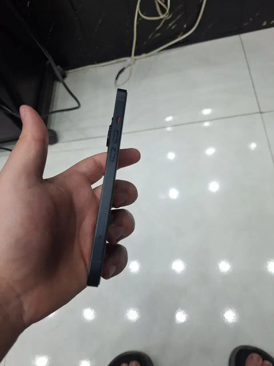 ایفون ۱۳نرمال|موبایل|سرخنکلاته, |دیوار