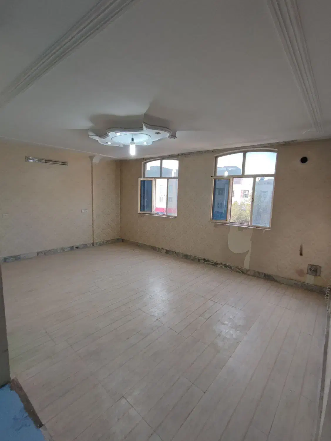 اجاره آپارتمان 52متری تر تمیز|اجارهٔ آپارتمان|اسلام‌شهر, شهرک احمدیه|دیوار