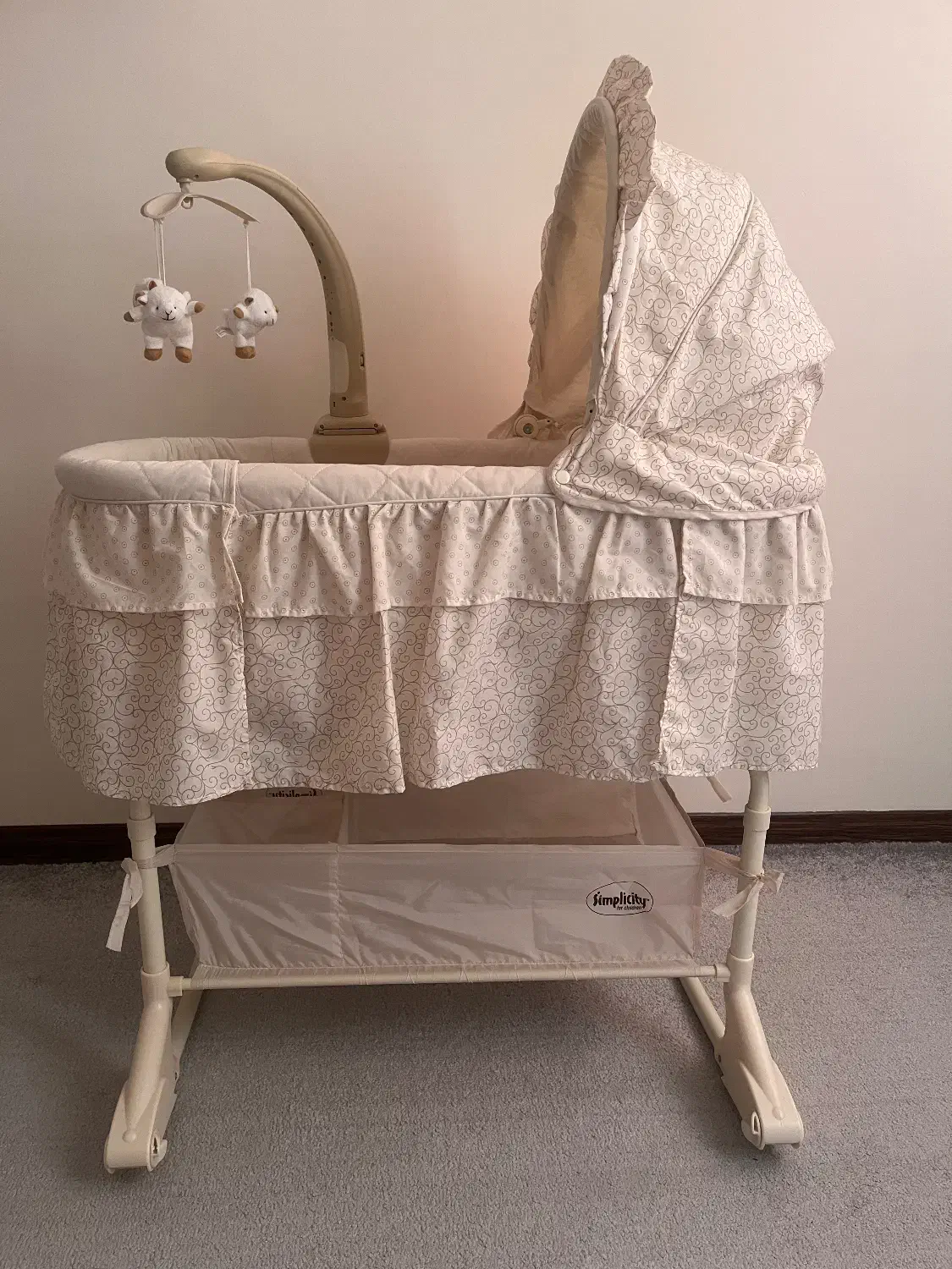 گهواره موزیکال|اسباب و اثاث بچه|کرج, اتحاد|دیوار